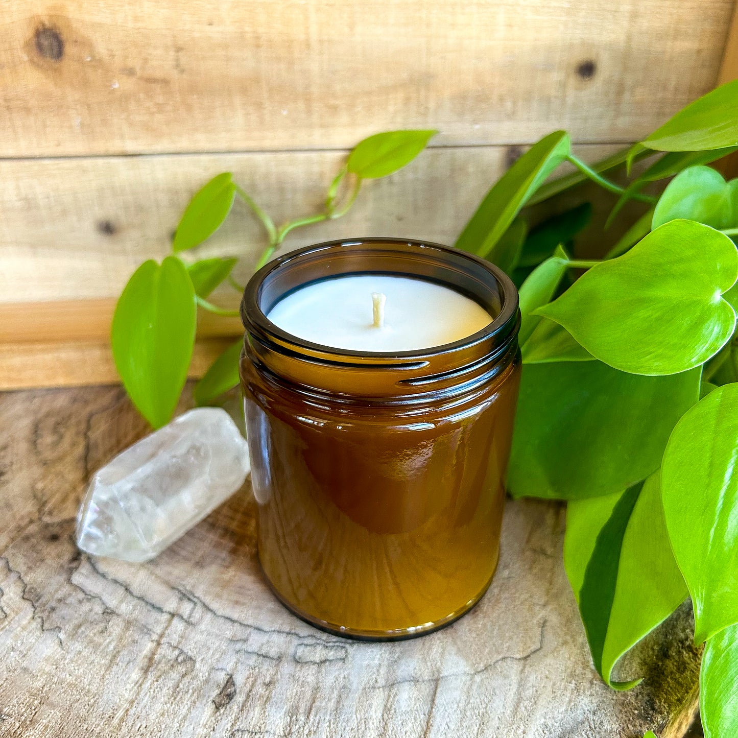 Honey Spiced Pear | Scented Natural Soy Candle | Hand poured in Amber Jars with Organic Hemp Wick | Phthalate-free |