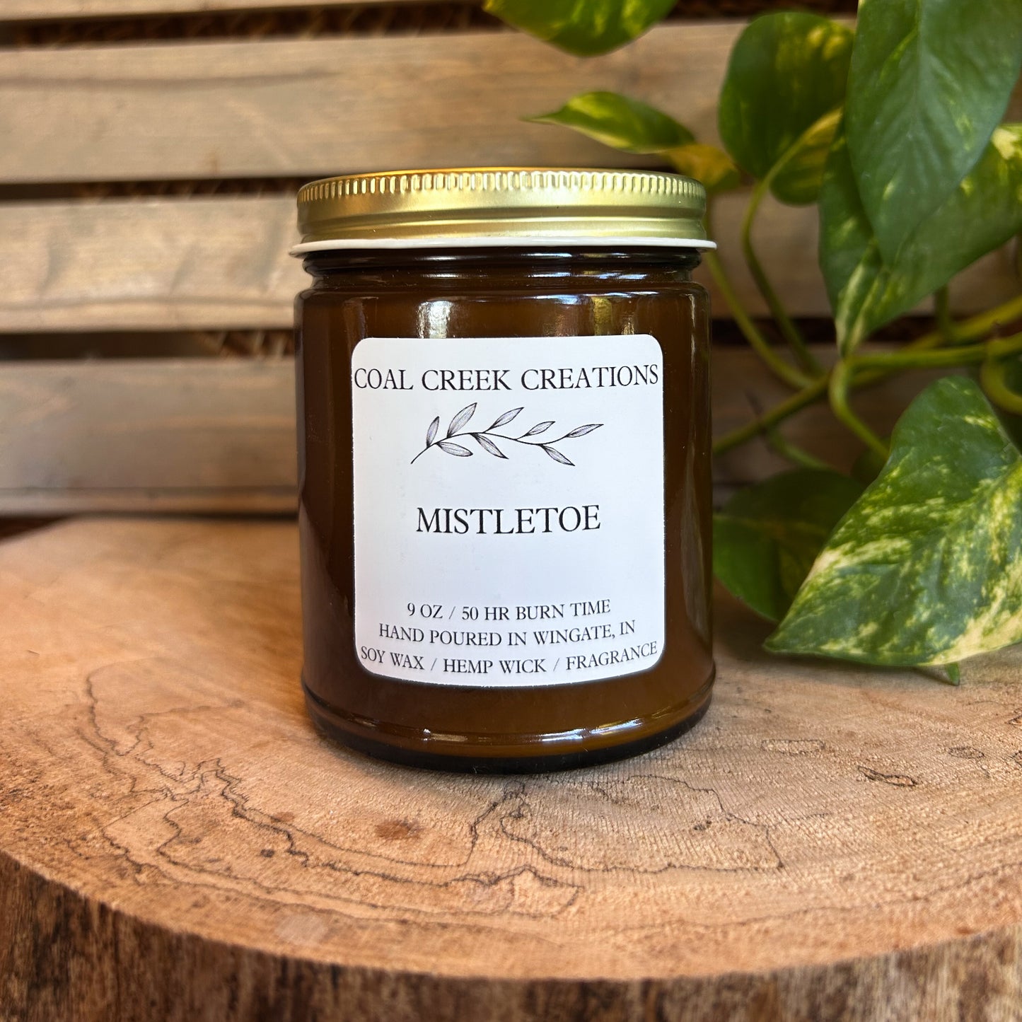 Mistletoe | Scented Natural Soy Candle | Hand poured in Amber Jars with Organic Hemp Wick | Phthalate-free |